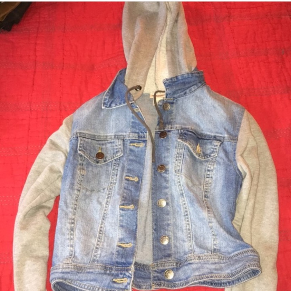 Cropped jean/sweater jacket